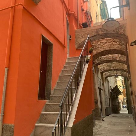 Casa Cimella, Un Nido Nel Cuore Del Porto Antico Cod Citra 010025-Lt-2629 جنوة المظهر الخارجي الصورة
