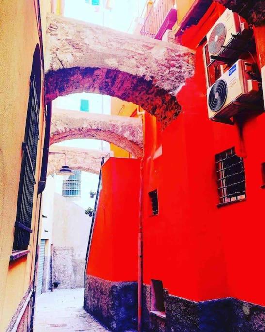 Casa Cimella, Un Nido Nel Cuore Del Porto Antico Cod Citra 010025-Lt-2629 جنوة المظهر الخارجي الصورة